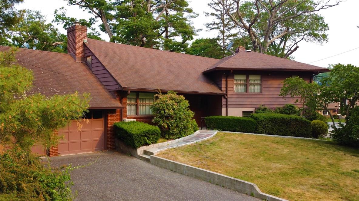 Welcome Home: 4 Ondaora Pkwy, Highland Falls!