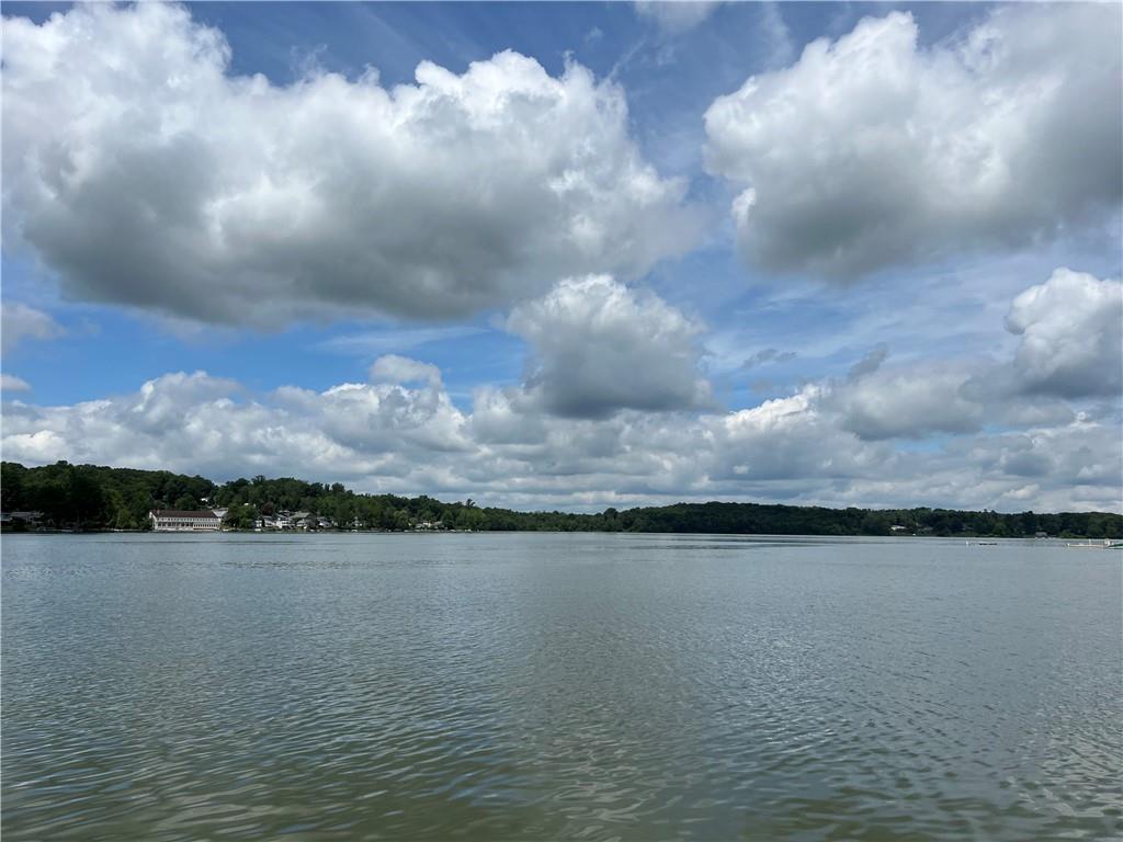 Enjoy spending time on Peach Lake!