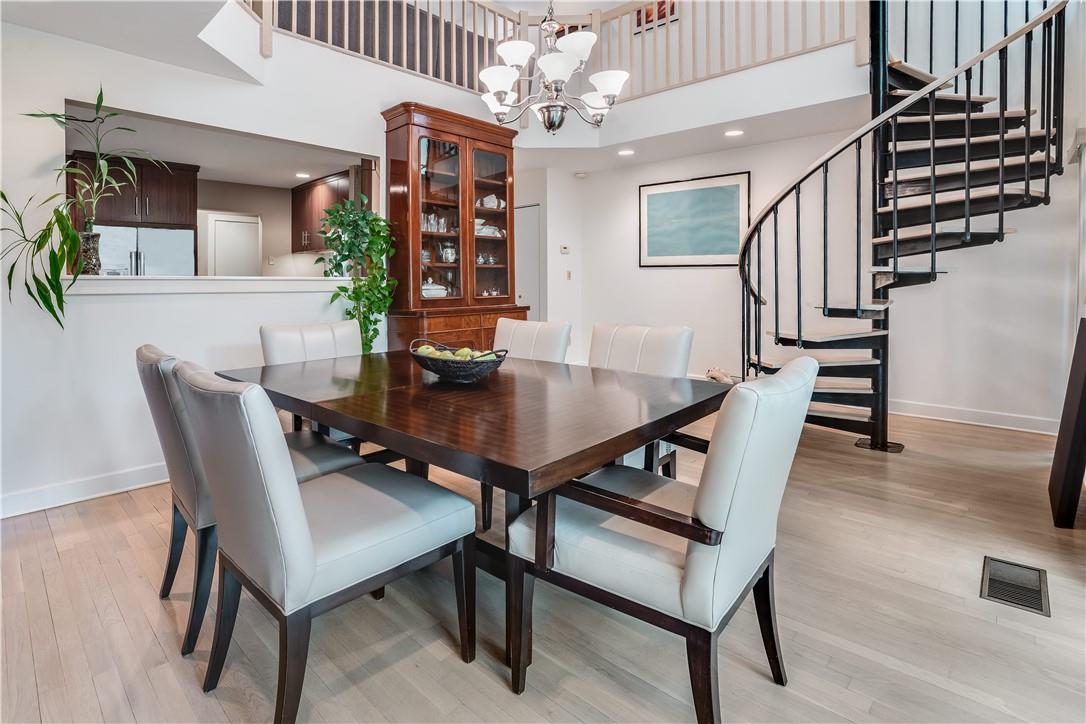 Welcome to the Townhouses at Lake Isle