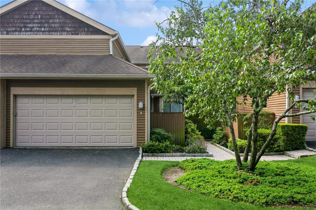 Welcome to 7 Indian Hill Road