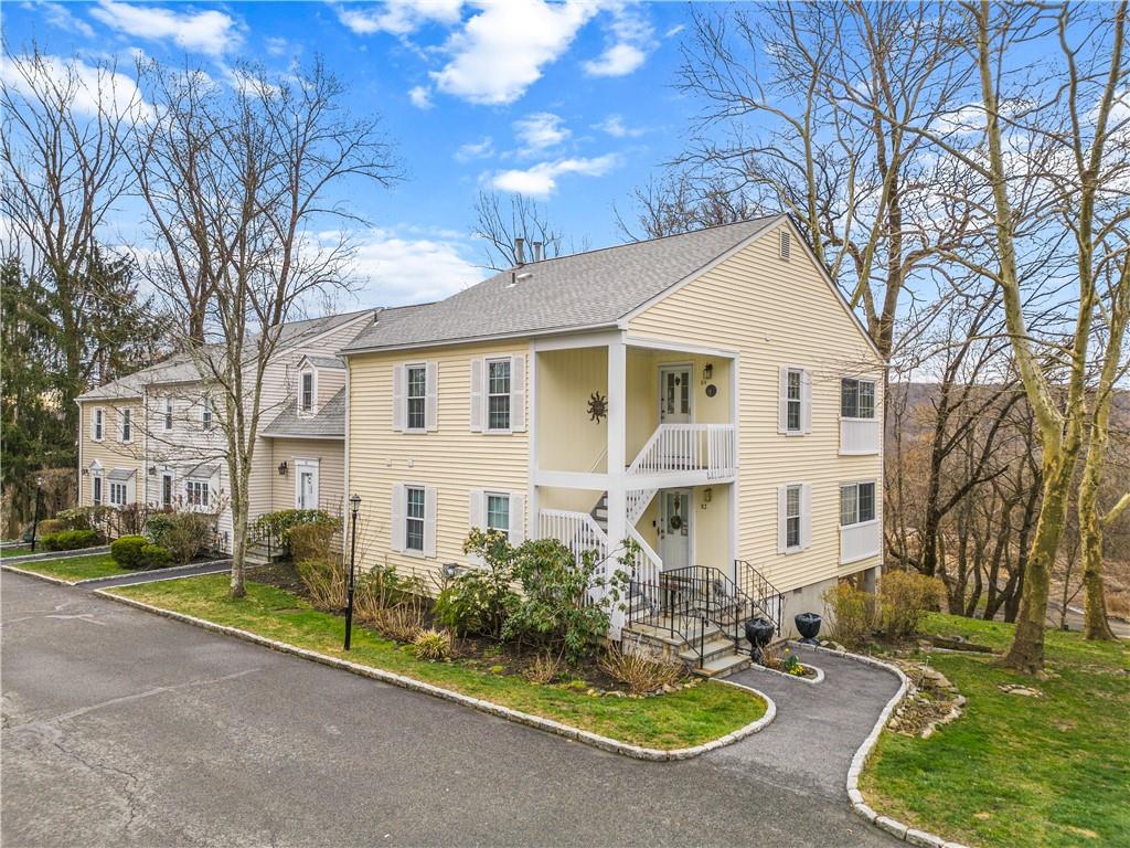 Welcome to 84 Carrollwood Drive