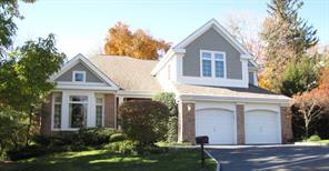 Exquisite freestanding townhome with open floor plan for flexible use and enjoyment