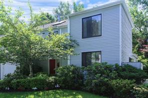 Attractive, low maintenance Town House in the desirable Brookwood community. Walk to park, conservation trails and Houses of Worship.