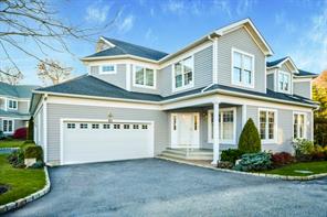 Welcome to 83 Club Pointe!