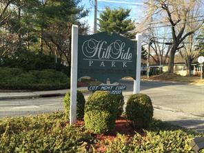 Hill Side Park Condominiums is a very well-maintained 66-unit complex close to downtown White Plains, 10-minute express bus to the White Plains Metro North station and quick access to 287 and the Bronx River Parkway.