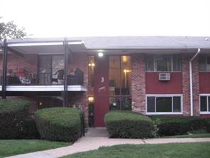 Entrance to 308 Old Country Road Elmsford