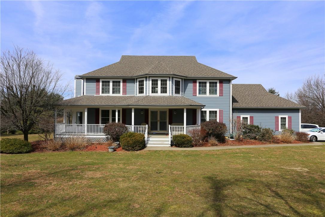 Welcome to 24 Horizon Farms Drive.  Move right in and make yourself at home.
