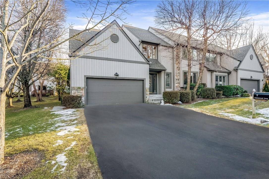 Welcome to 7 Cottonwood Lane, White PlainsRidgeway @ White Plains