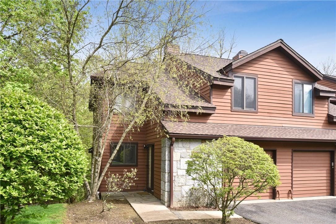 Welcome to 25 Sunnyside Place, Irvington in Pennybridge Manor