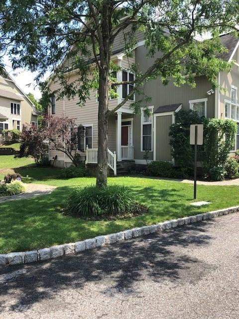 Welcome to 27 Hudson Drive Dobbs Ferry, NY.