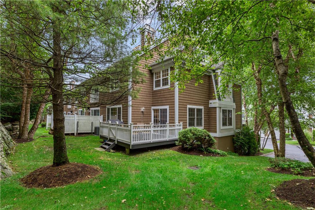 Welcome to Wyndcrest, a GDC development in Briarcliff Manor.