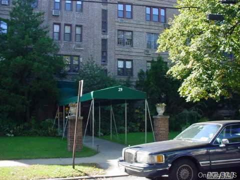 Community View