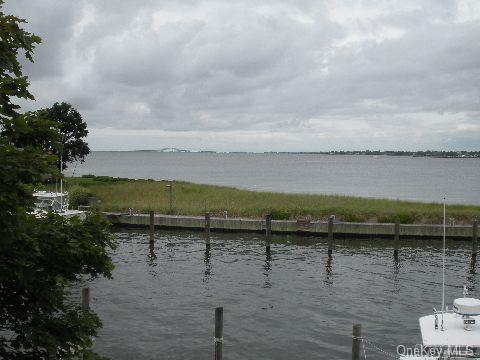 Community View