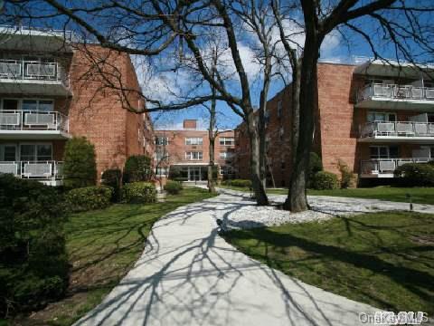 Community View