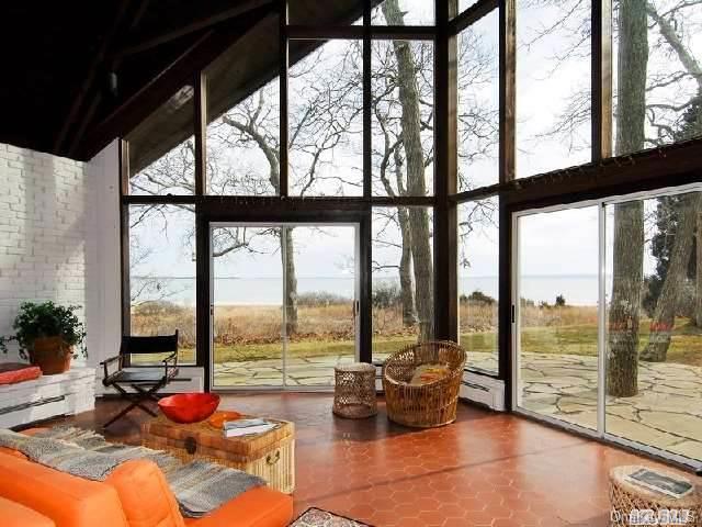 Community View