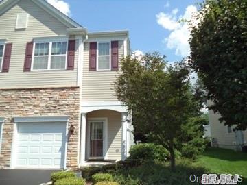 End Unit w/ 1-Car Garage
