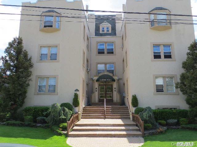 Community View