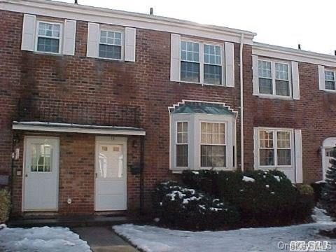 930 MERRICK RD UNIT 13
