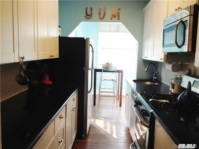 Large Kitchen
