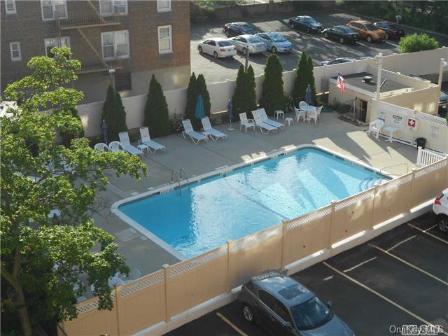 Community View