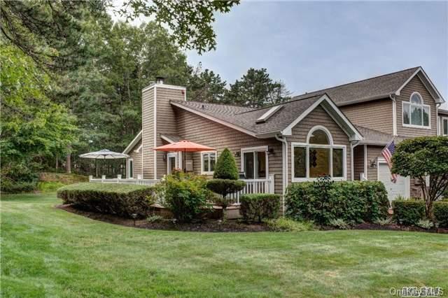 Desirable End Unit Ranch