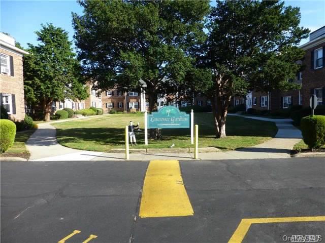 Community View