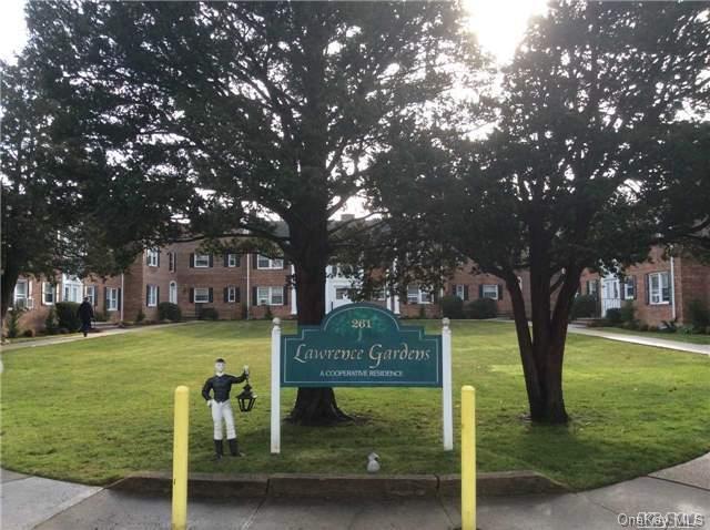 Community View