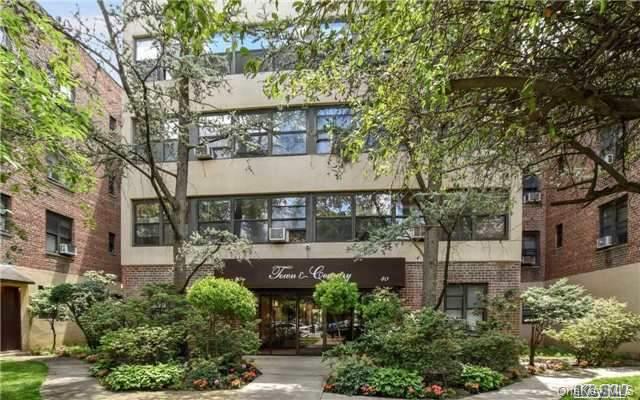 40 Schenck Ave GN 11021