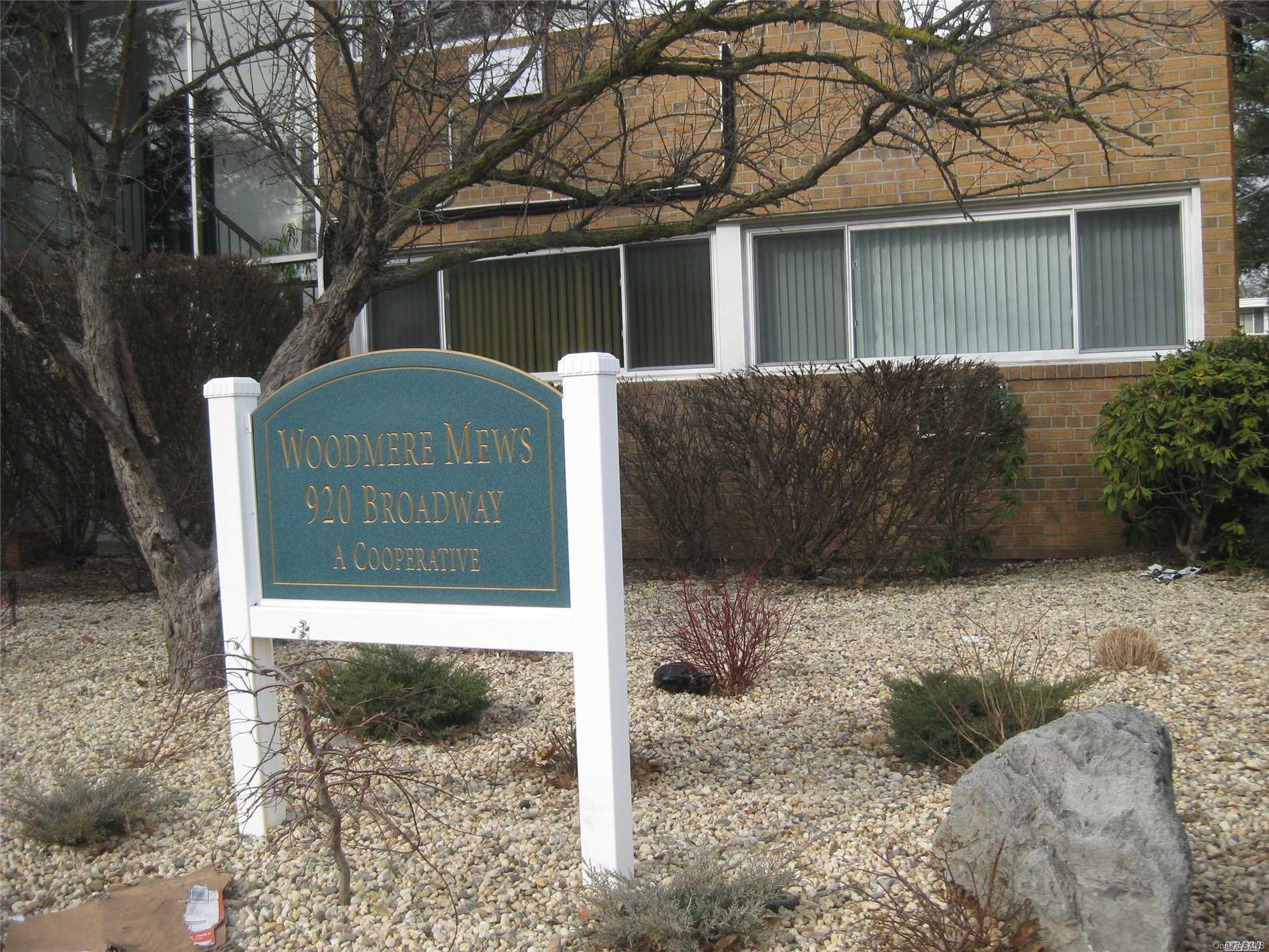 Community View