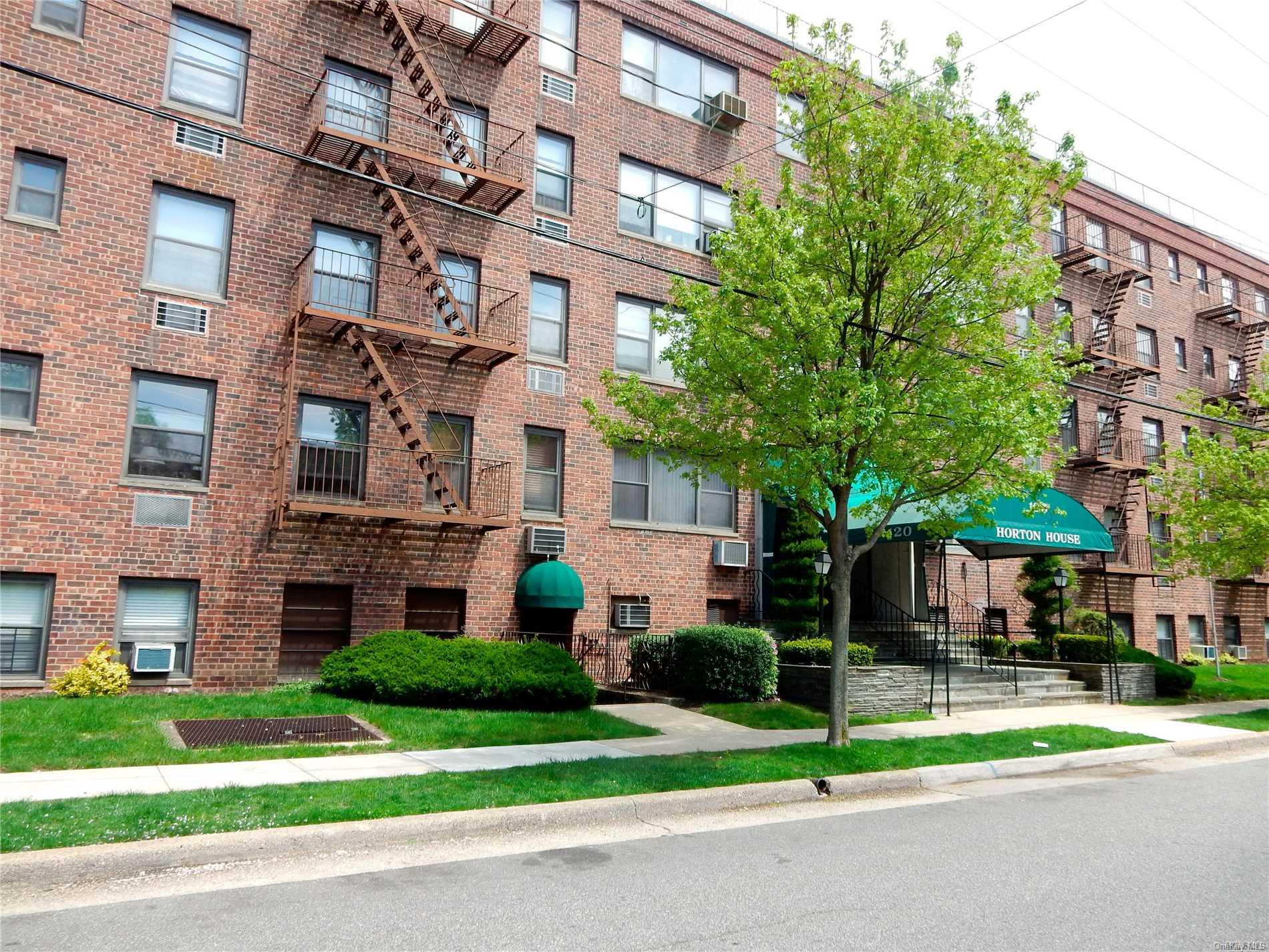 Community View