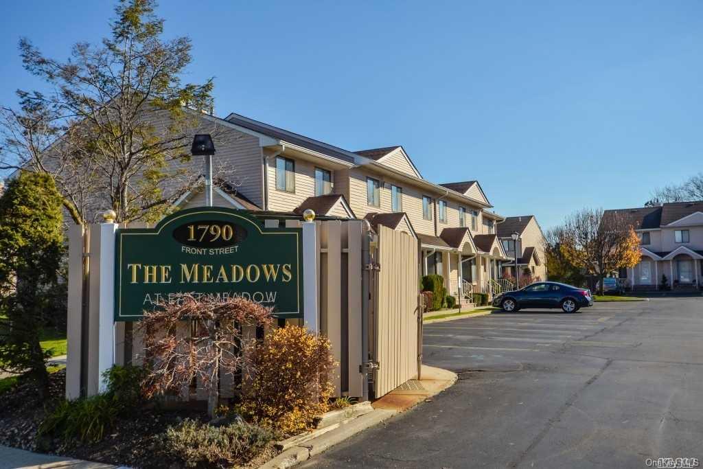Community View
