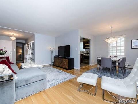 Living Room / Dining Room