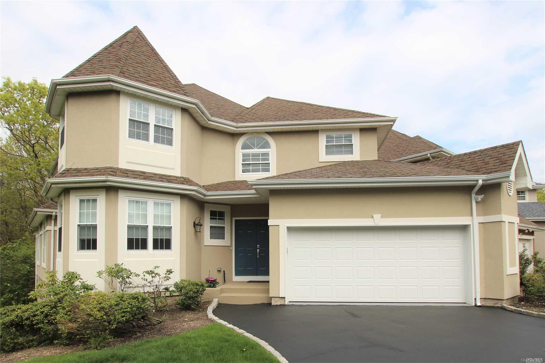 LIKE NEW 5 bedrm 3 1/2 bath Post Modern Colonial