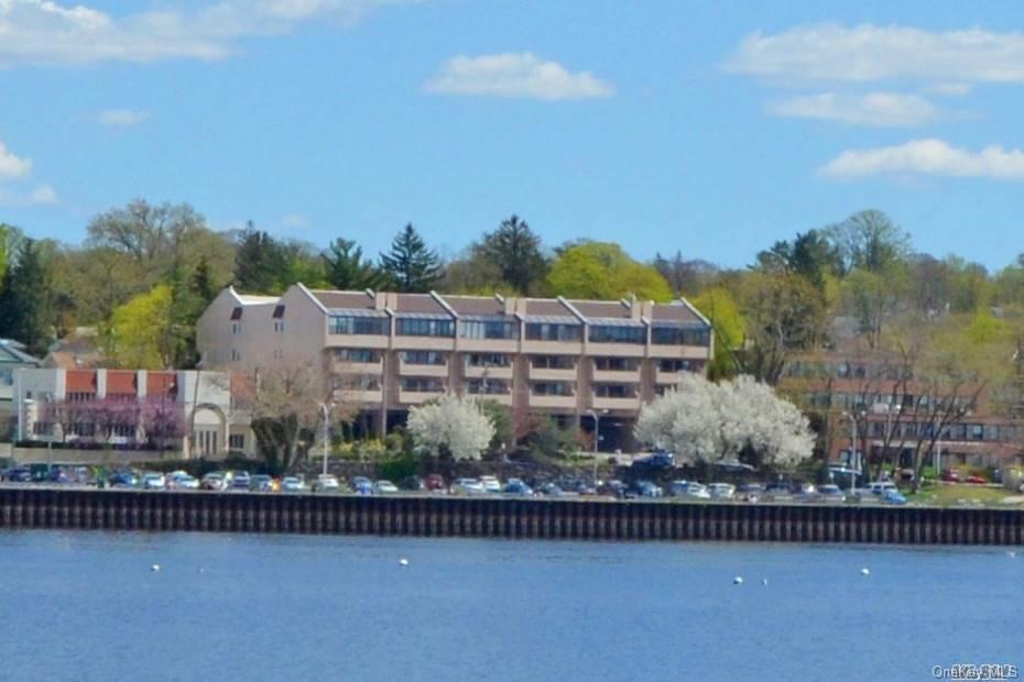 Community View