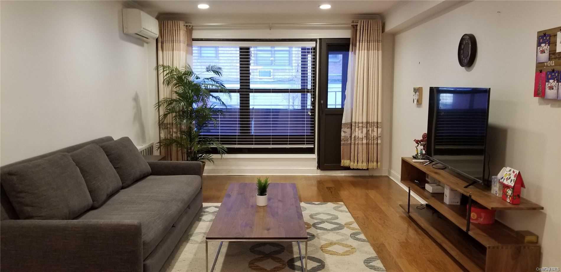 spacious living room