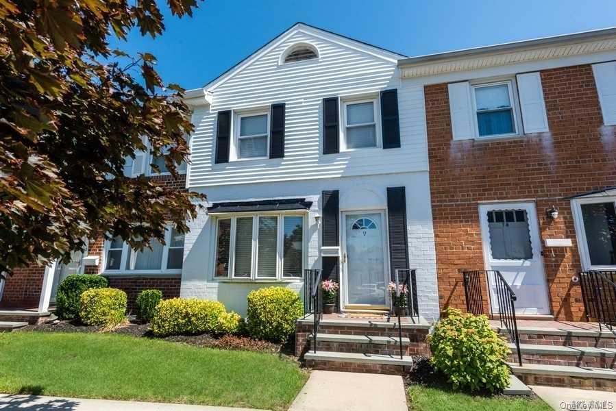 Unit #13 - Brick Townhouse