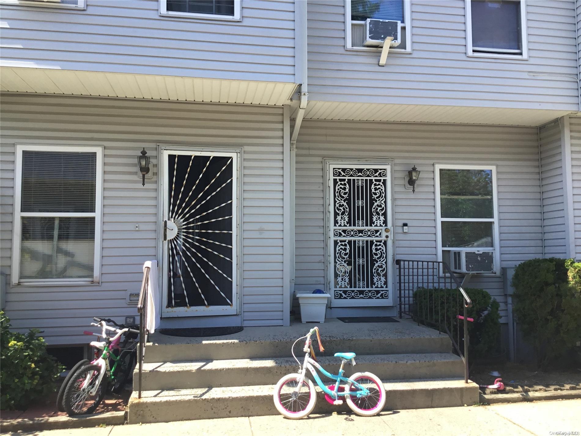 Community View
