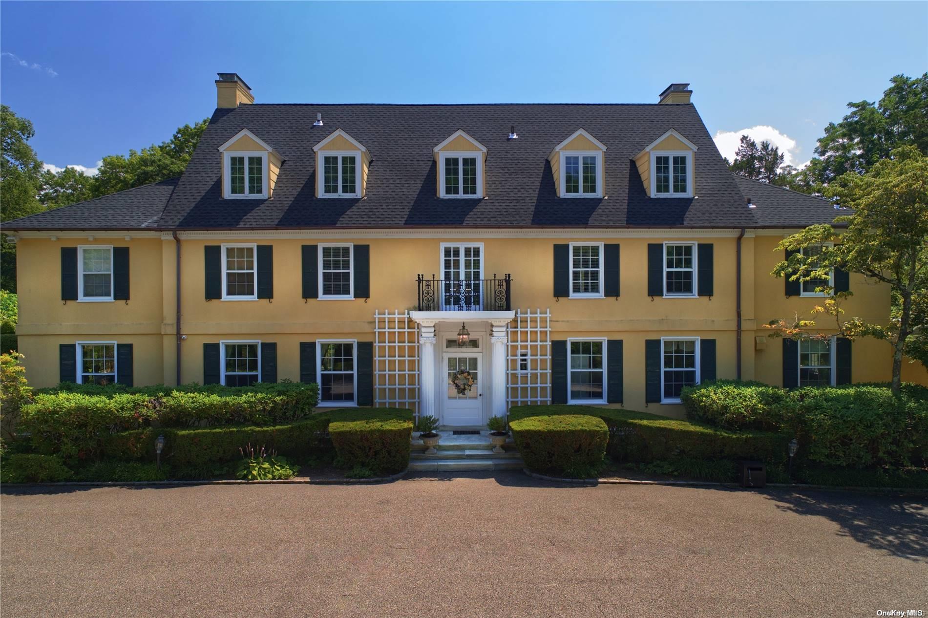16 FOREST COURT