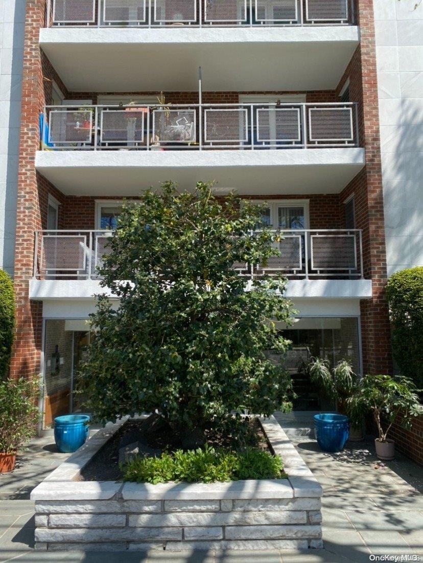 Community View