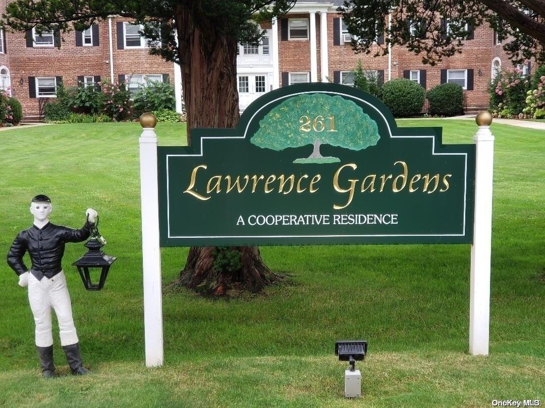 Community View