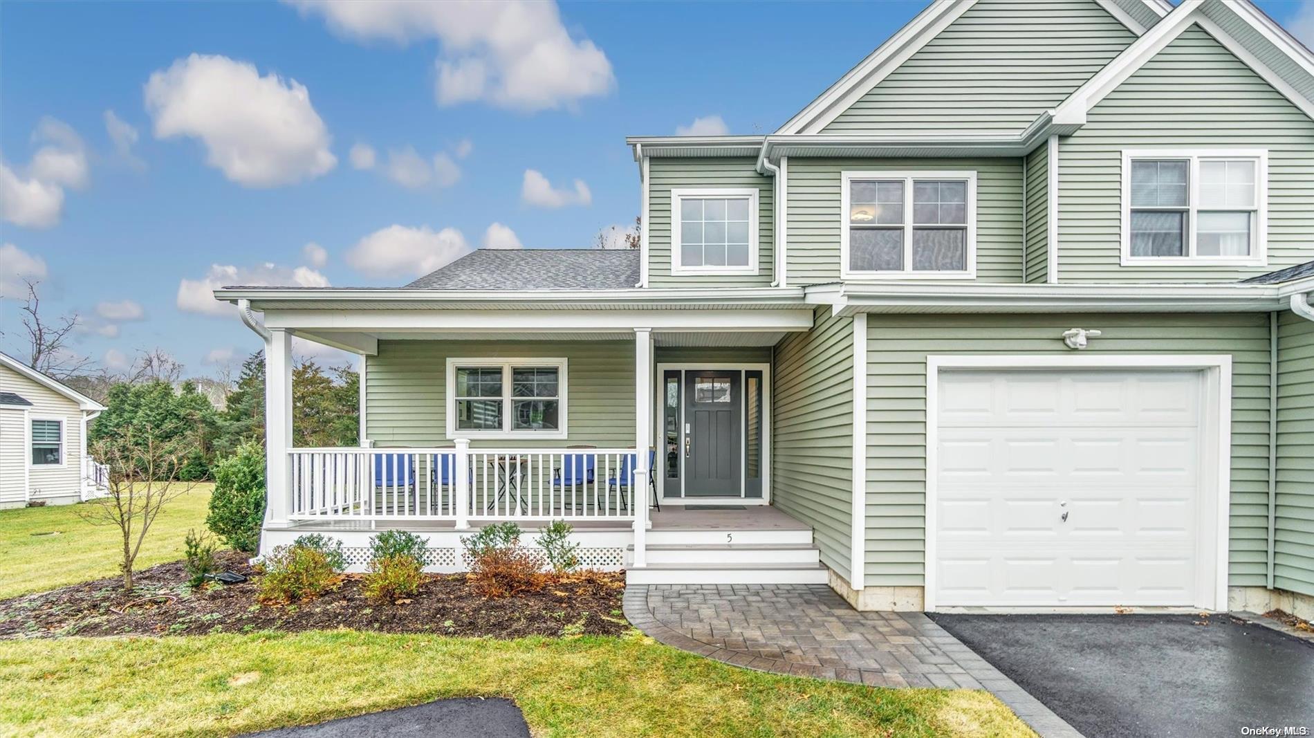 Front of Townhome