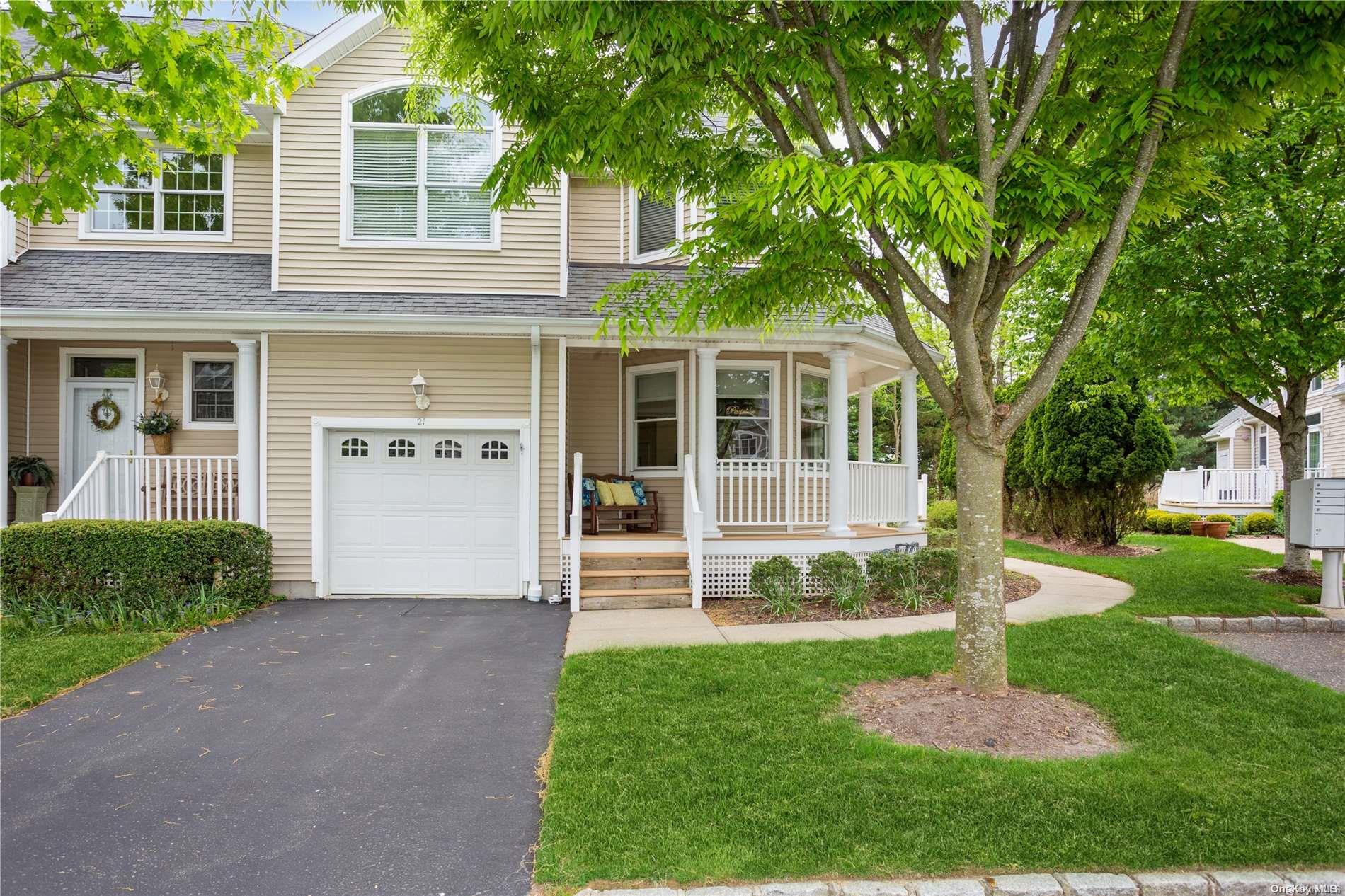 Beautiful End Unit - Belle Terre Model