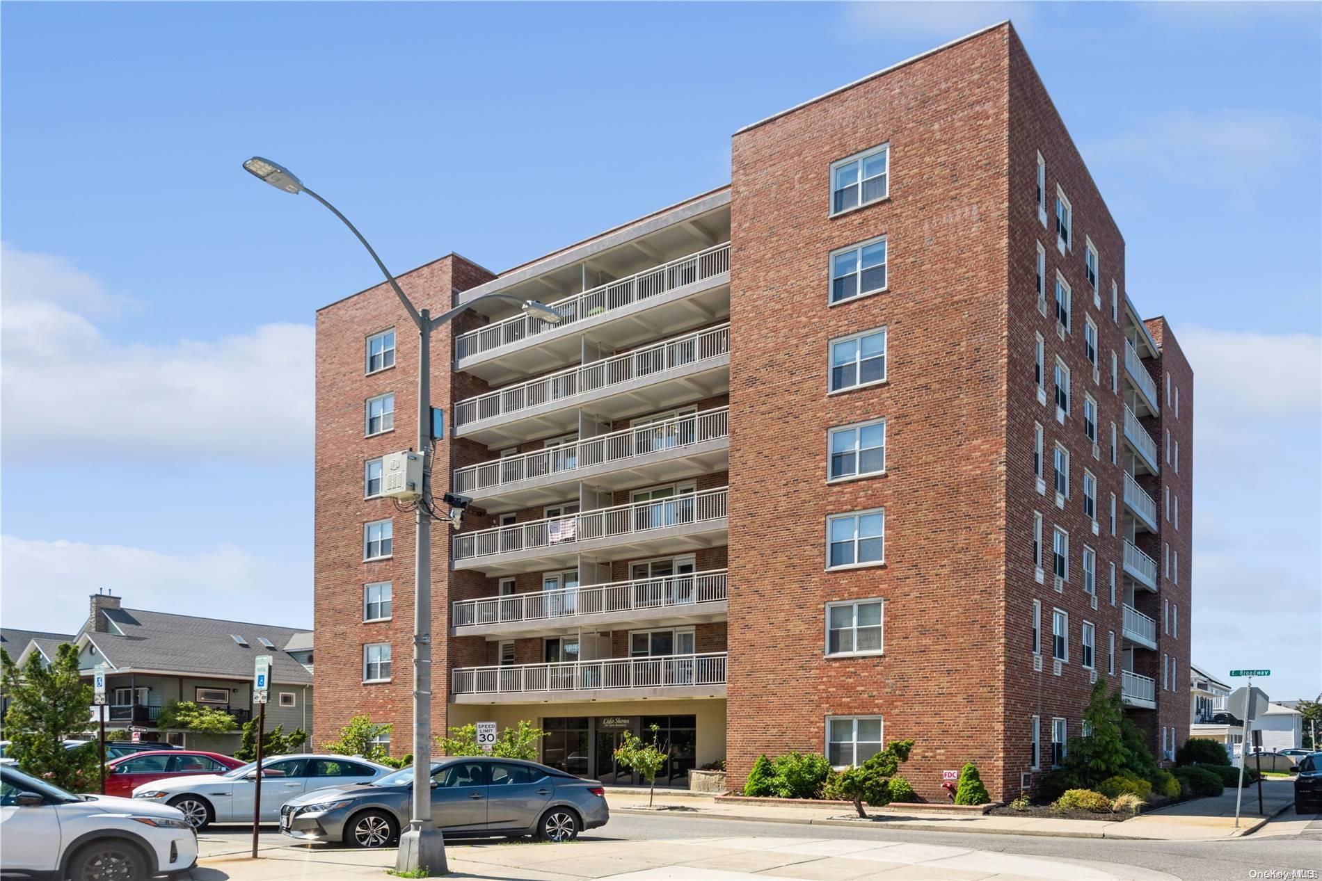 Community View