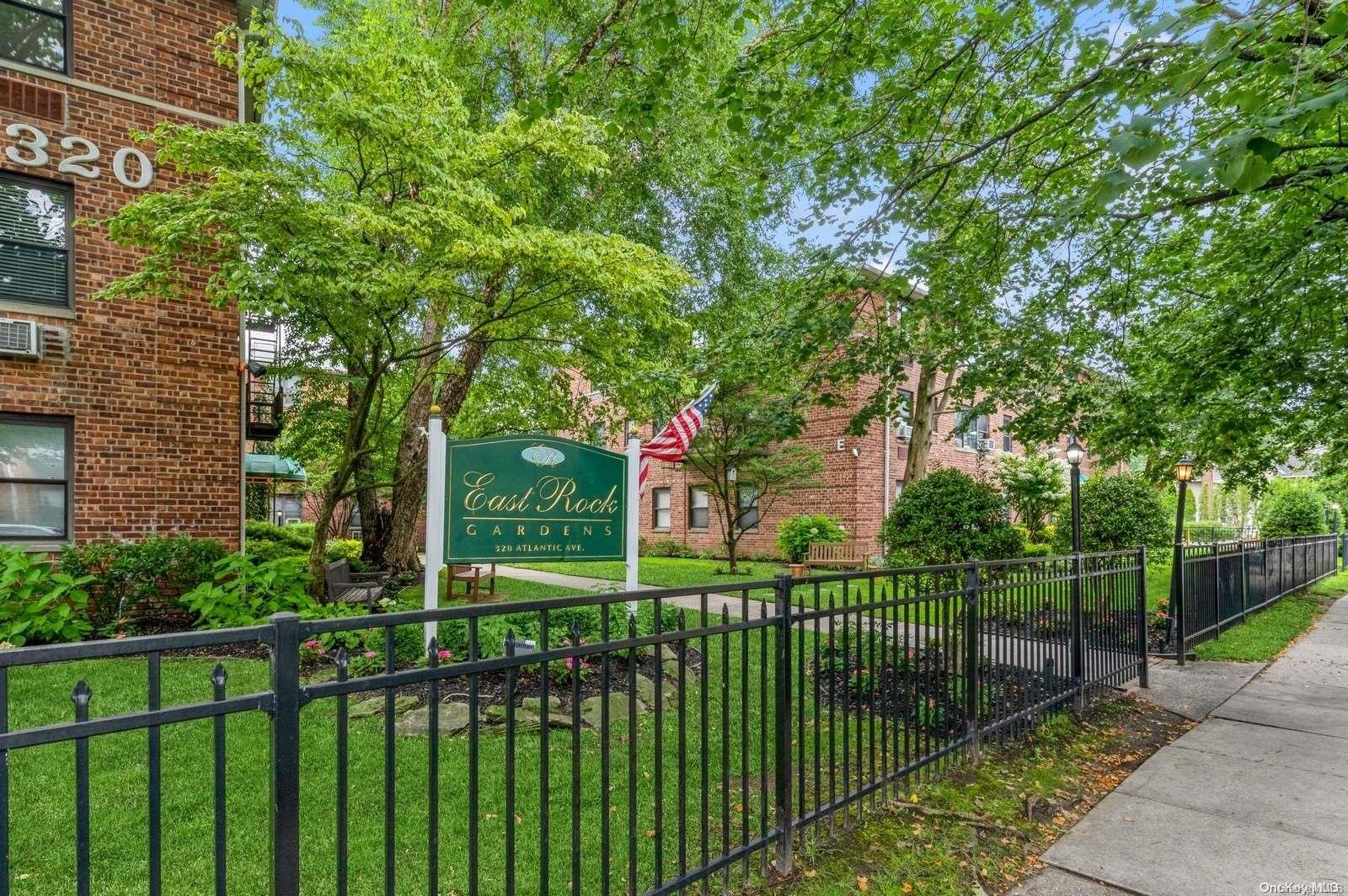 Community View
