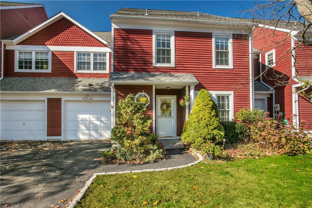 Welcome to 21-32 Croton Lake Road in Katonah Hills.