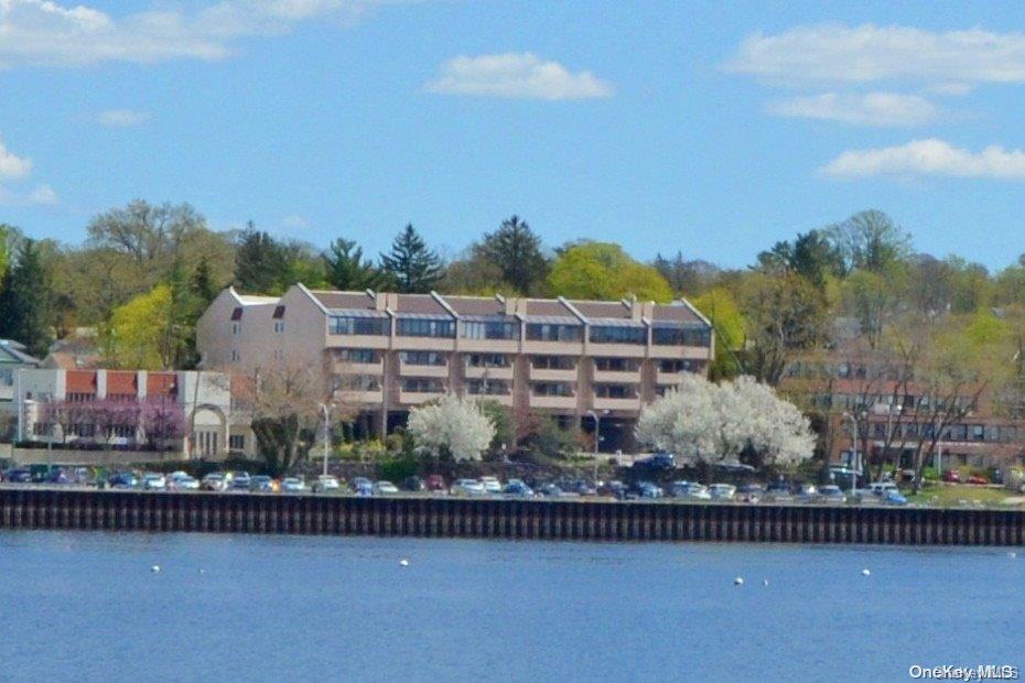 Community View