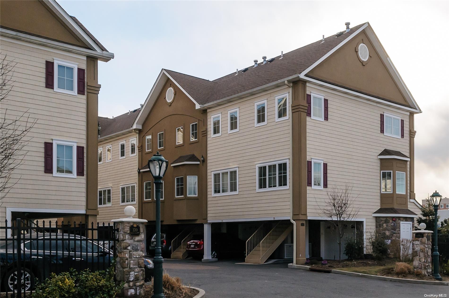 Community View