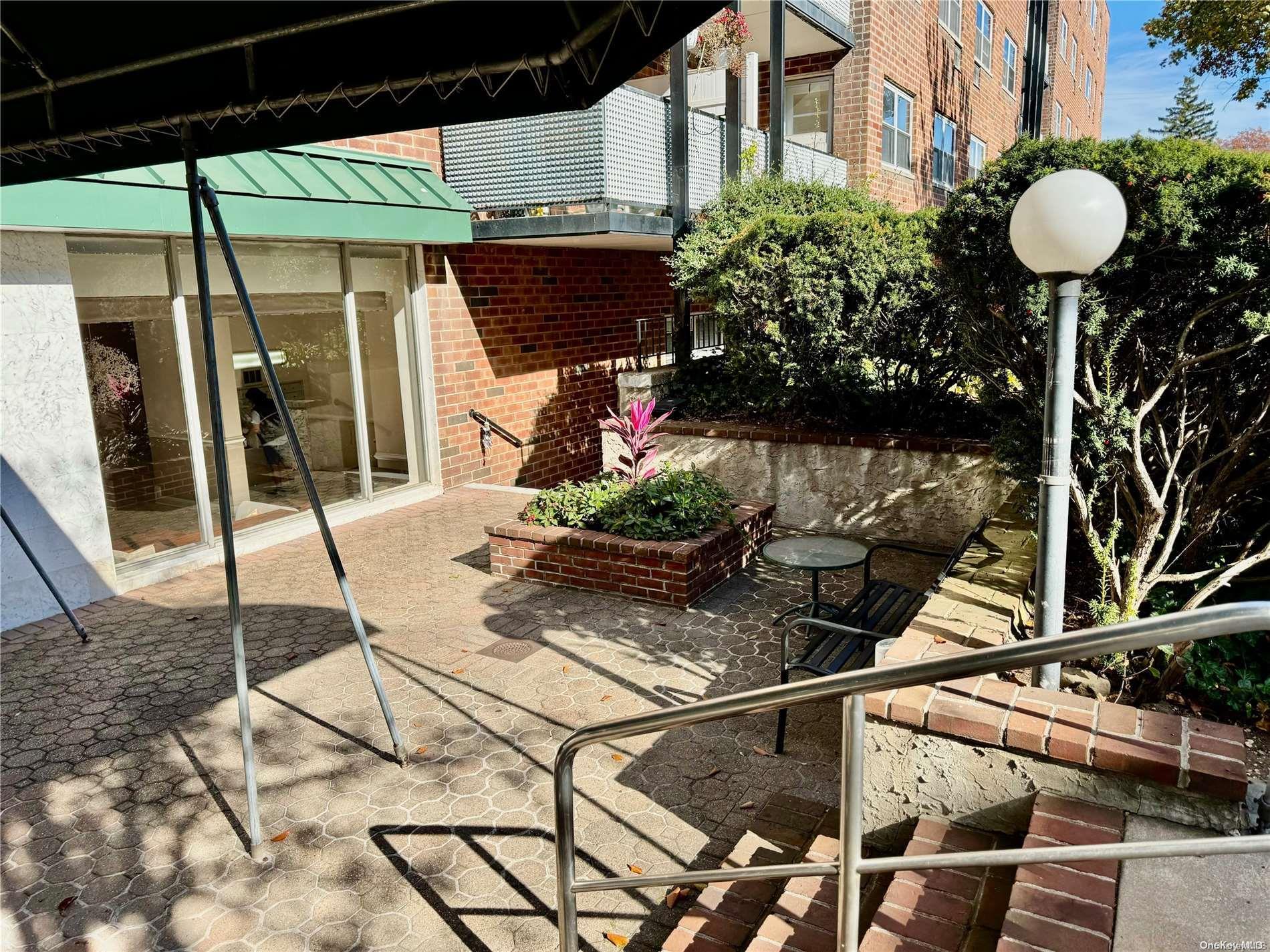 Community View