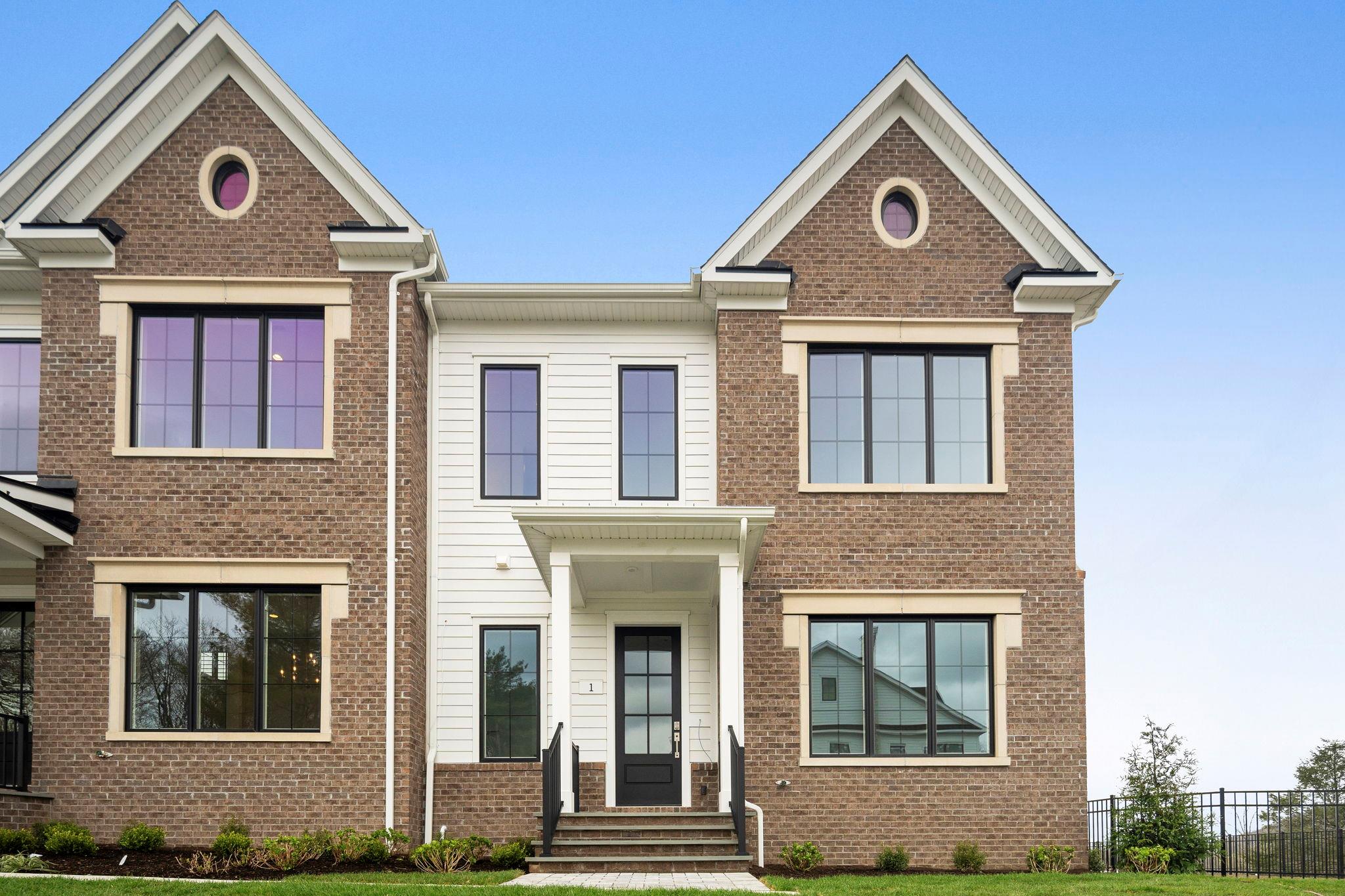 Welcome to this brand new 3 Bedroom Townhome in Chappaqua Crossing