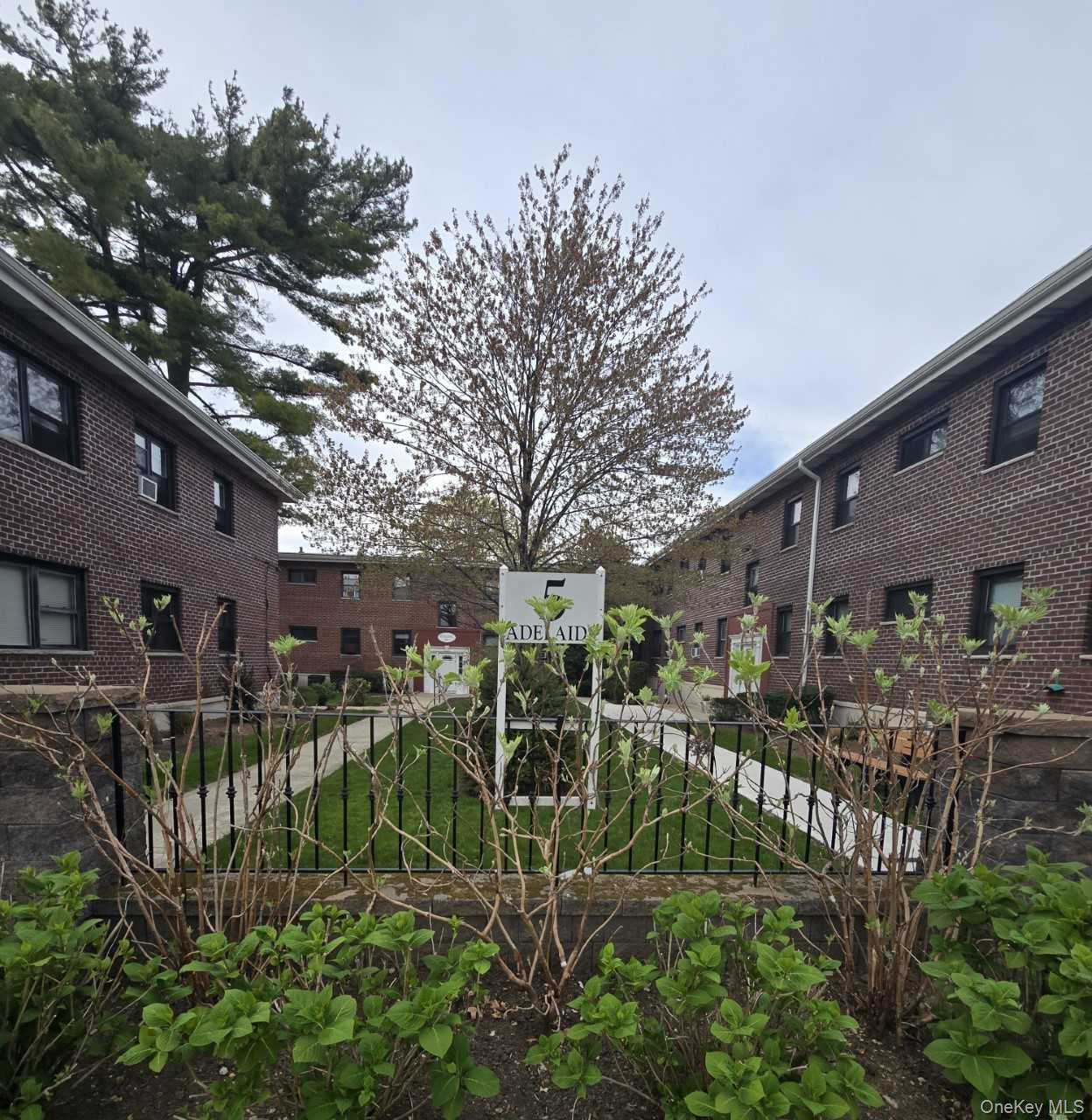 Community View